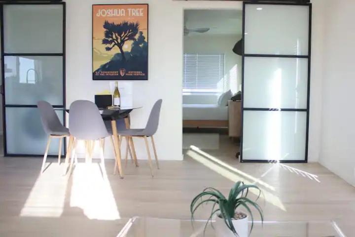 Serene Modern Home Backdoor With Great Wifi, Games, Movies, Patio Seating And Bbq Easy Access To North Joshua Tree National Park In 10 Minutes Twentynine Palms Exterior foto